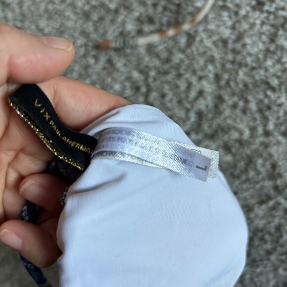 ViX Bundle Womens Sz L Bikini Top W/ Gold Accent Straps - Picture 3 of 10